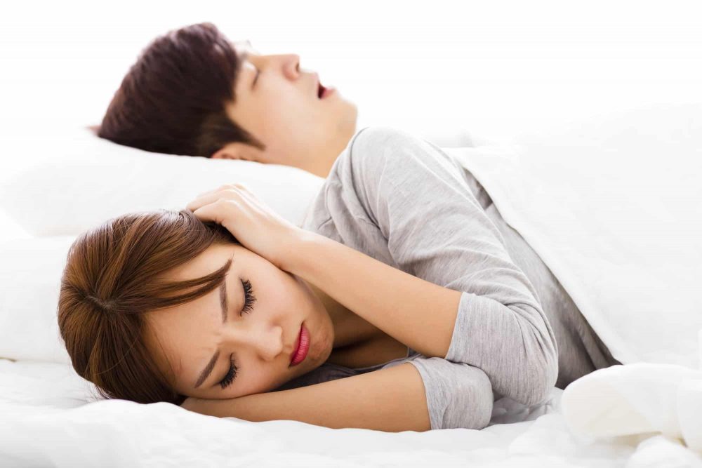 4 Ways to Help Your Spouse with CPAP